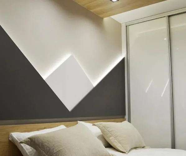 Borovi Snovi * Divcibare